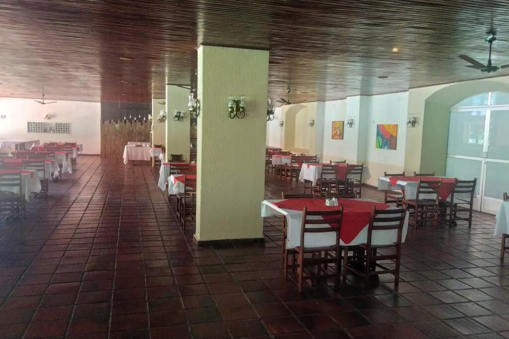 Lindo Flat Em Aguas De Lindoia Águas de Lindóia Eksteriør billede
