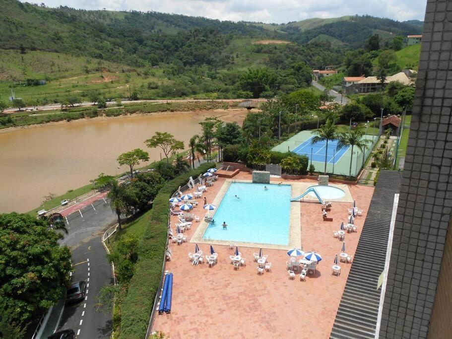 Lindo Flat Em Aguas De Lindoia Águas de Lindóia Eksteriør billede